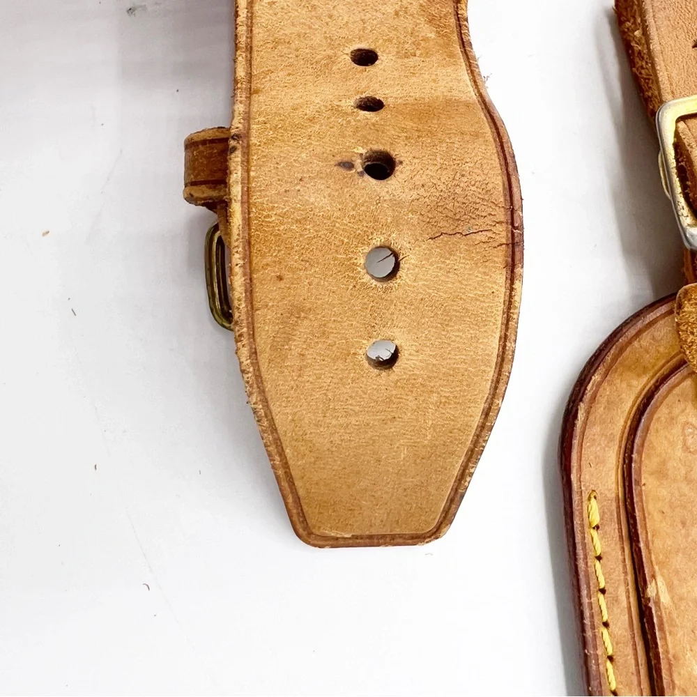 Louis Vuitton Poignet and Luggage Tag Set in Vachetta Leather Authentic